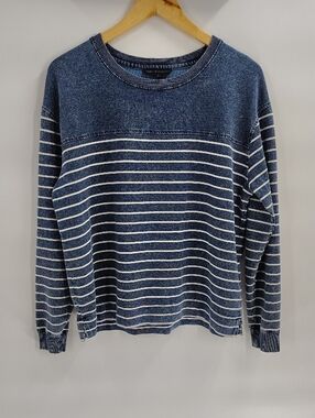 Jane & Delancey Top Size Medium Denim Look Blue White Stripe Long Sleeve